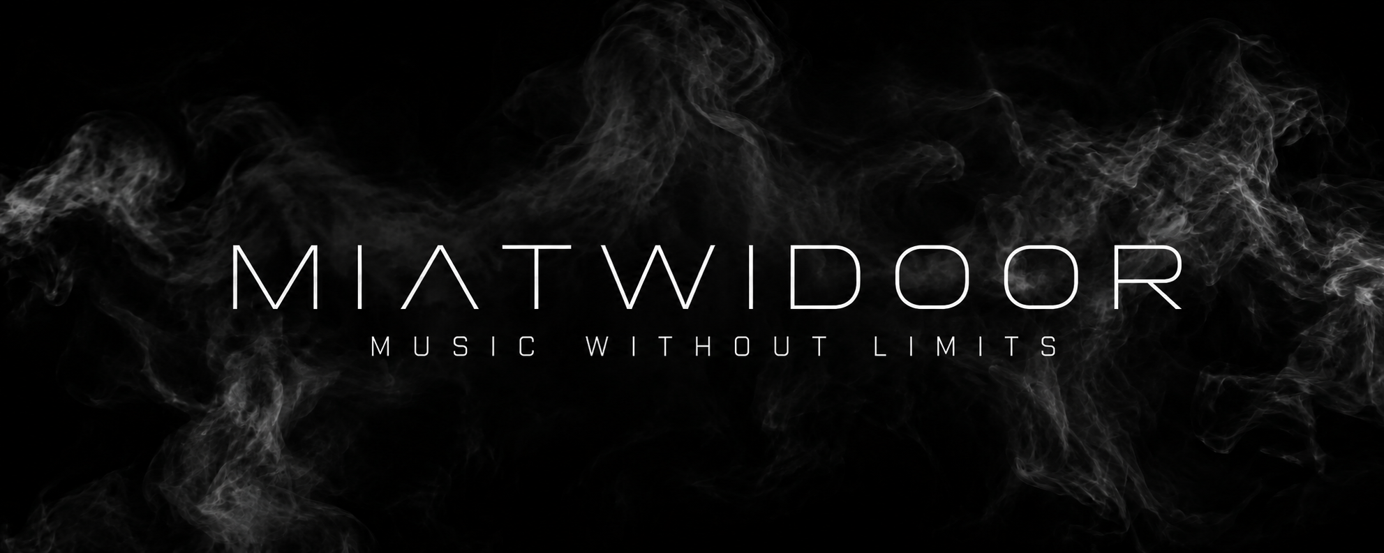 MIATWIDOOR — Music without limits, surrounded by drifting smoke